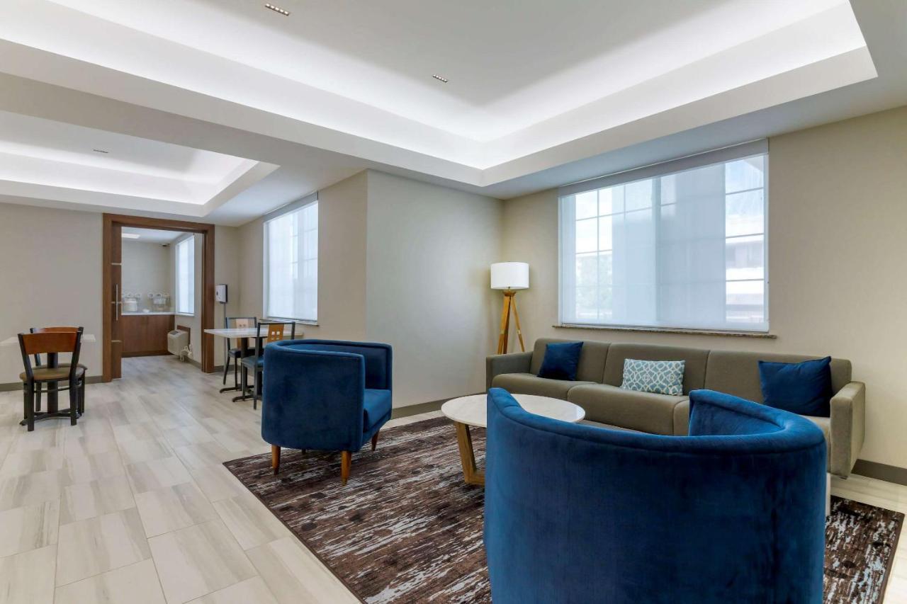 Comfort Inn & Suites มัสโคกี ภายนอก รูปภาพ