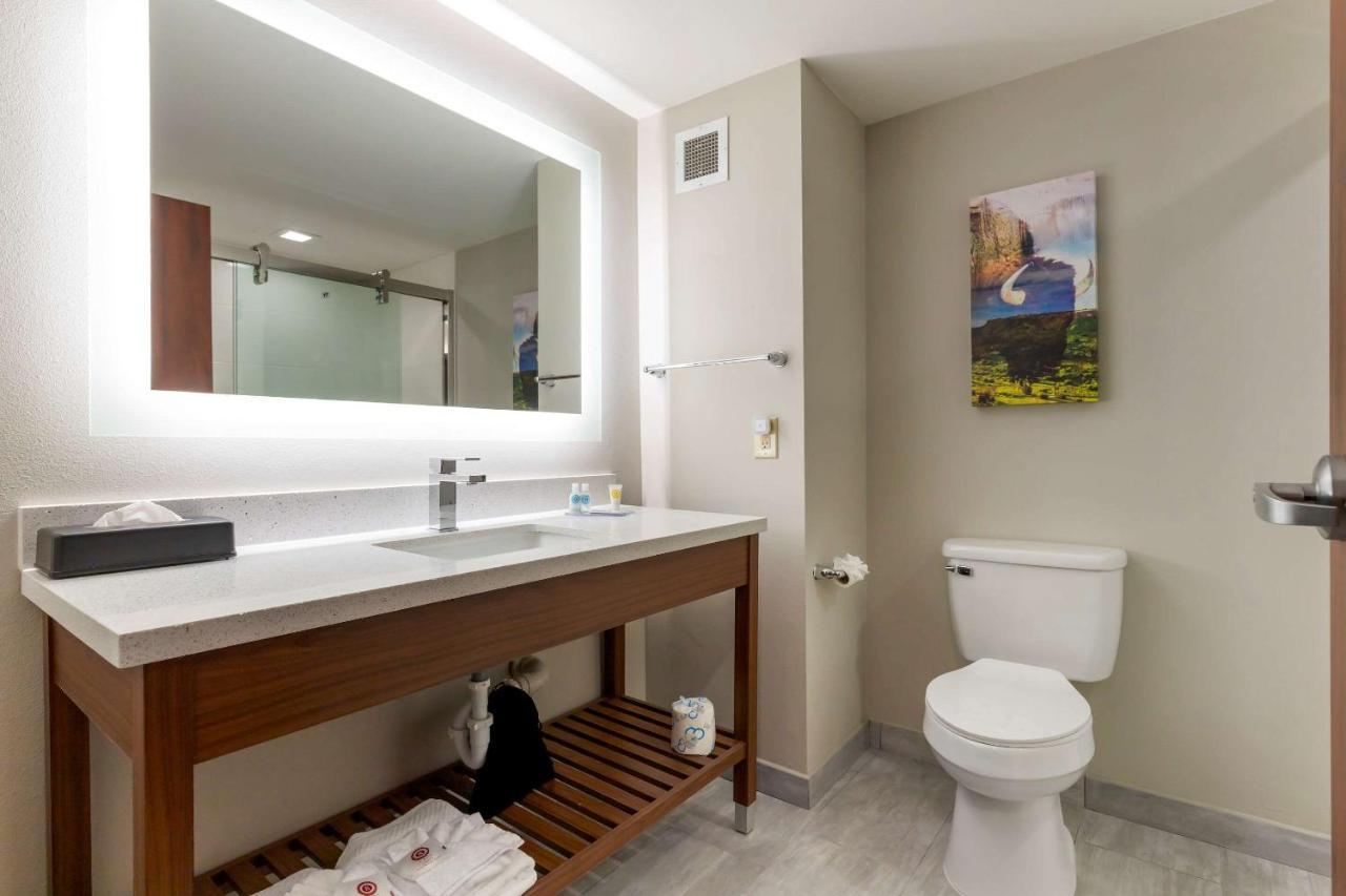Comfort Inn & Suites มัสโคกี ภายนอก รูปภาพ