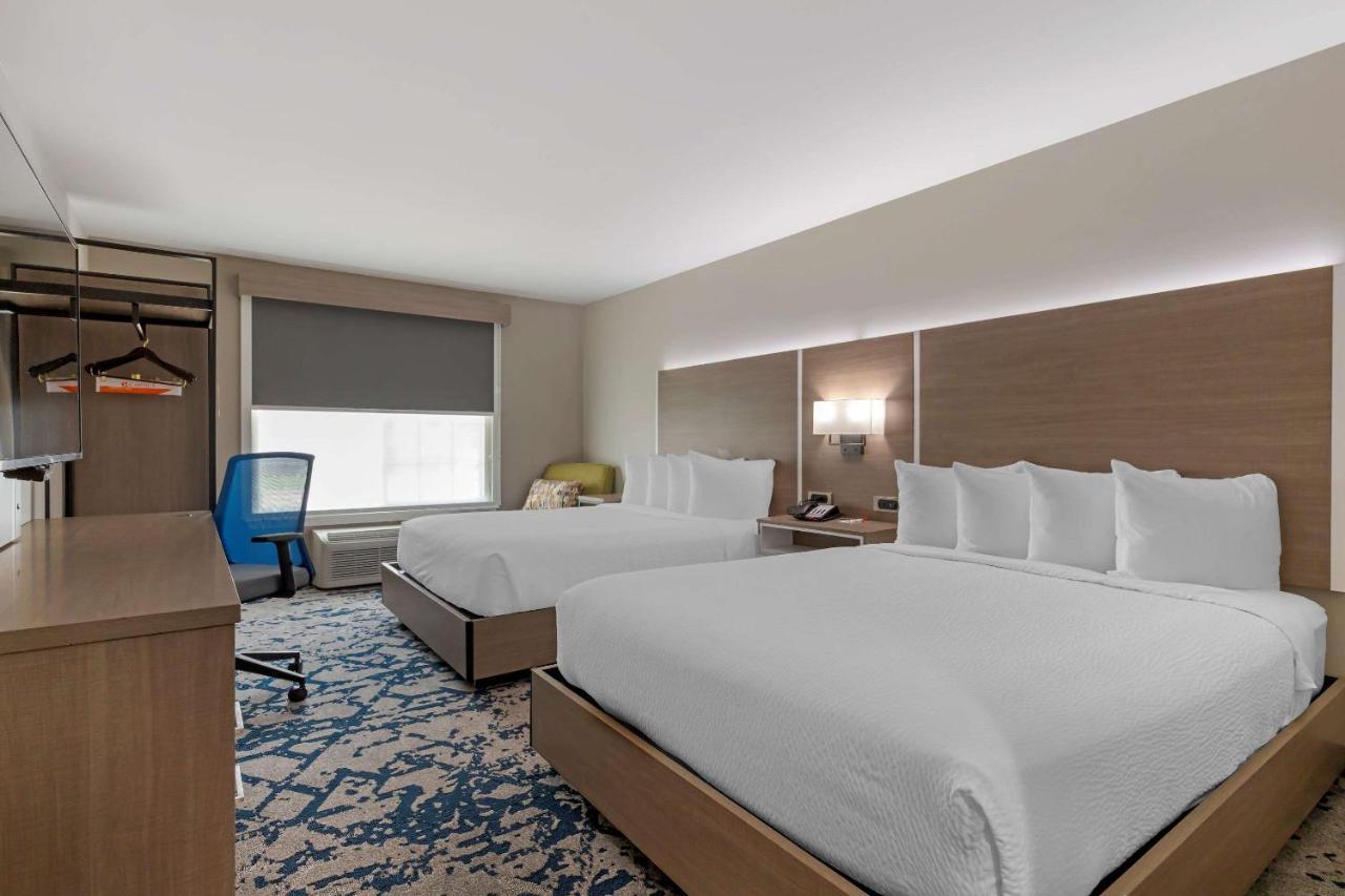 Comfort Inn & Suites มัสโคกี ภายนอก รูปภาพ